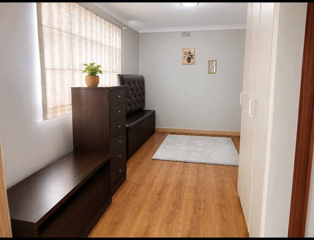 3 BEDROOM FREEHOLD FOR SALE IN NORTHMEAD